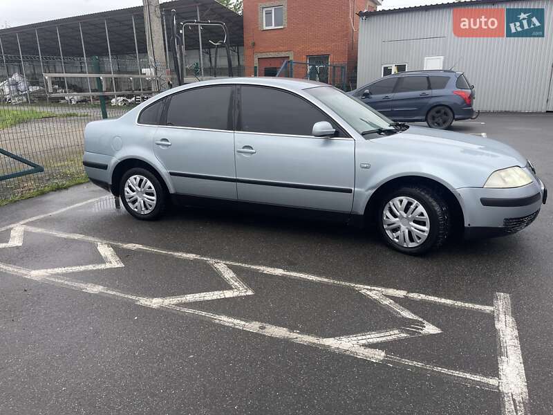 Седан Volkswagen Passat 2002 в Вінниці