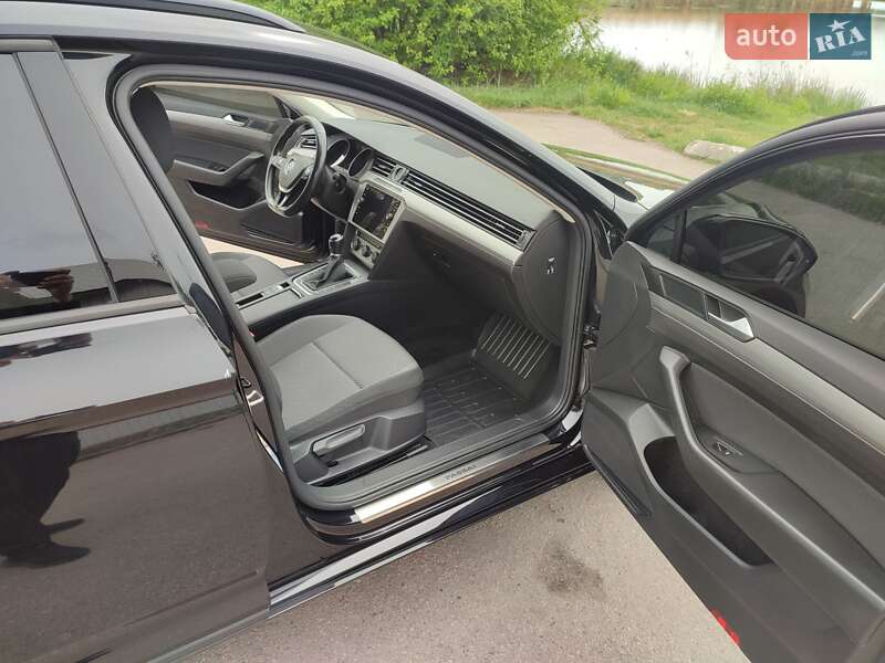 Универсал Volkswagen Passat 2019 в Бердичеве
