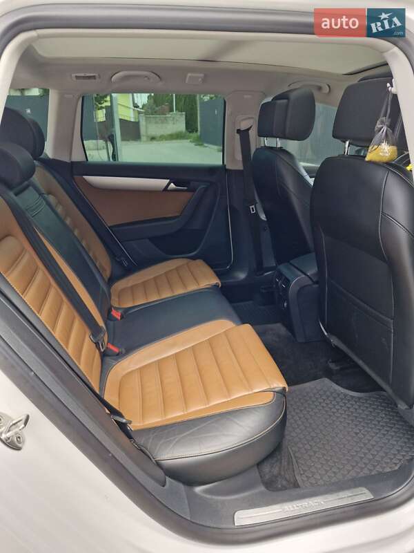 Универсал Volkswagen Passat 2014 в Львове