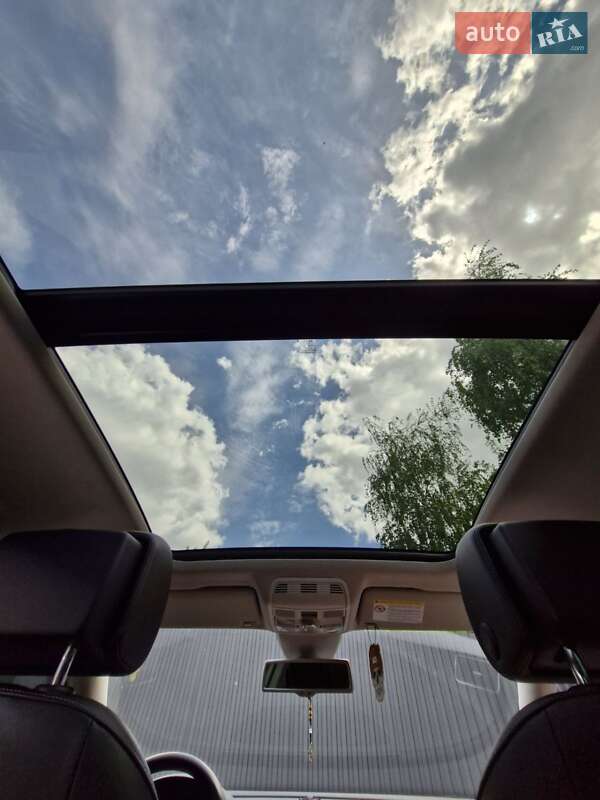 Универсал Volkswagen Passat 2014 в Львове