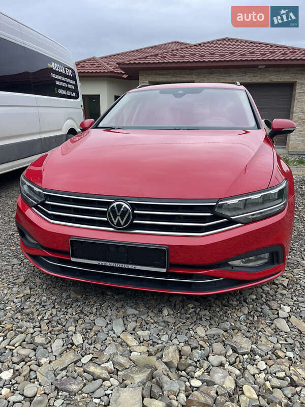 Универсал Volkswagen Passat 2021 в Виноградове фото 51 Универсал Volkswagen Passat 2021 в Виноградове