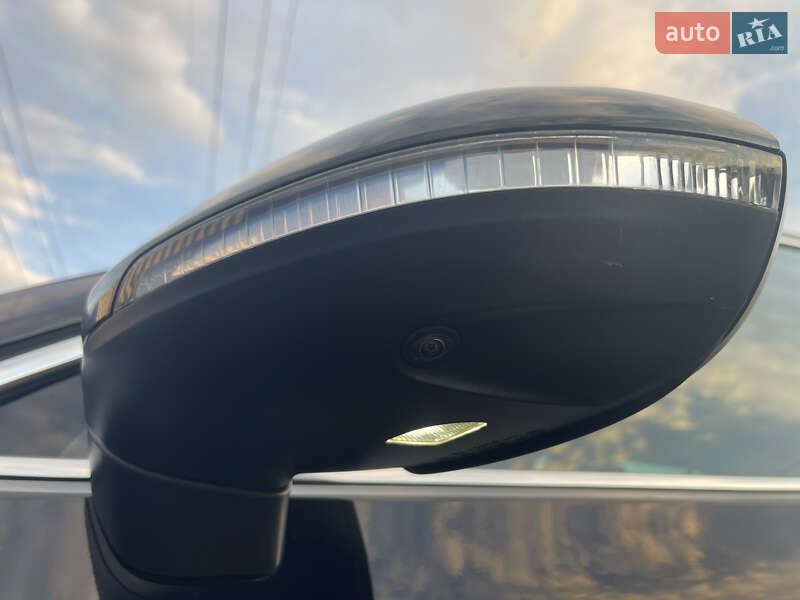 Універсал Volkswagen Passat 2019 в Рівному