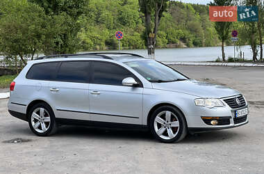 Універсал Volkswagen Passat 2006 в 