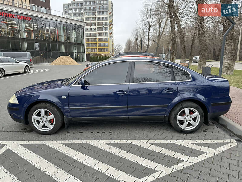 Седан Volkswagen Passat 2002 в Хмельницькому