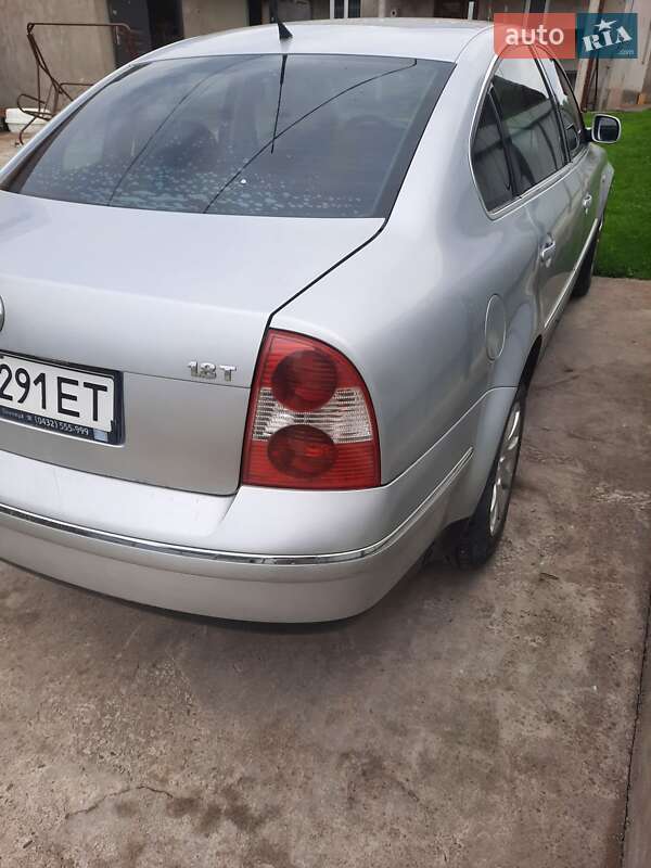 Седан Volkswagen Passat 2002 в Ивано-Франковске