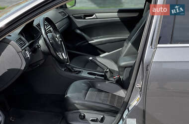 Седан Volkswagen Passat 2015 в 