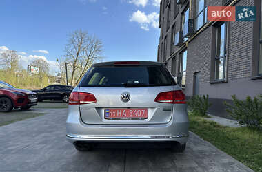 Універсал Volkswagen Passat 2013 в 