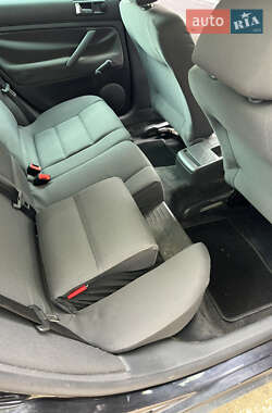 Универсал Volkswagen Passat 2004 в 