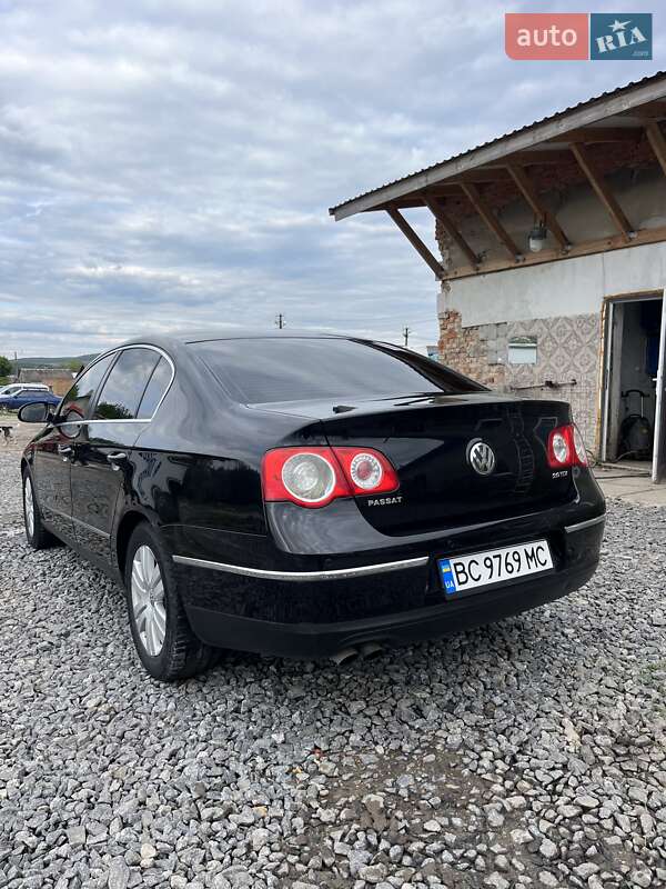 Седан Volkswagen Passat 2005 в Золочеве
