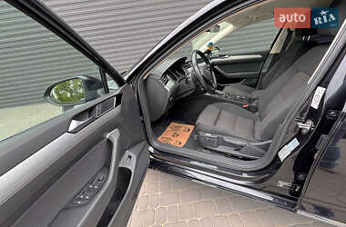 Універсал Volkswagen Passat 2017 в 