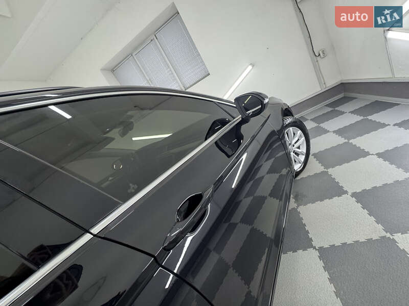 Універсал Volkswagen Passat 2015 в Трускавці