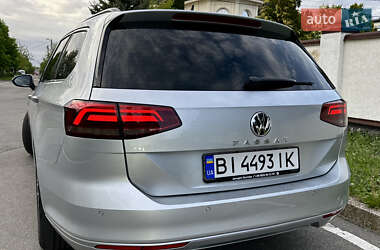 Універсал Volkswagen Passat 2015 в 