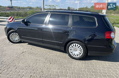 Універсал Volkswagen Passat 2006 в Львові