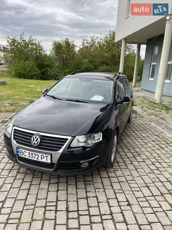 Универсал Volkswagen Passat 2005 в 