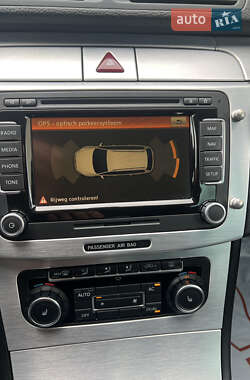 Універсал Volkswagen Passat 2010 в 