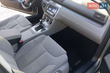 Седан Volkswagen Passat 2006 в 