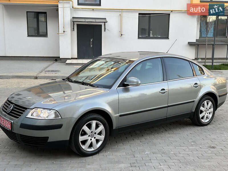 Седан Volkswagen Passat 2004 в Вінниці