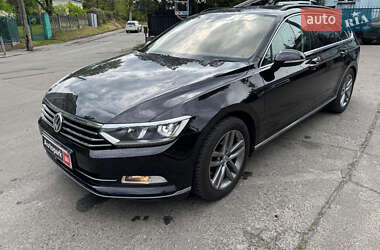 Універсал Volkswagen Passat 2017 в Києві