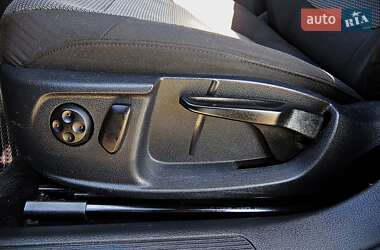 Универсал Volkswagen Passat 2013 в 