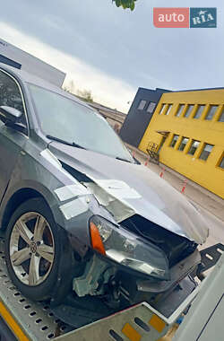 Седан Volkswagen Passat 2013 в 