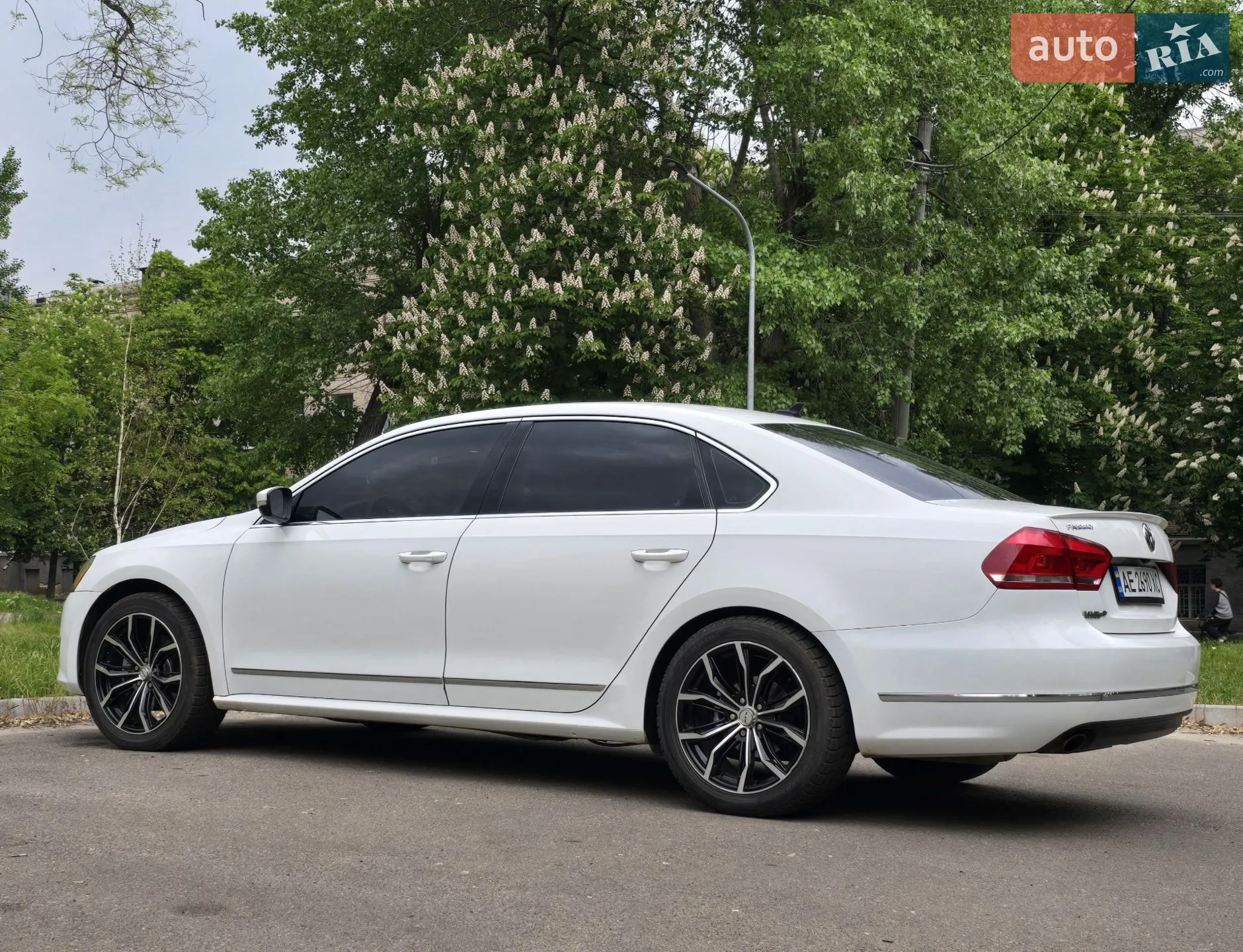 2014 Volkswagen Passat - мініатюра 2