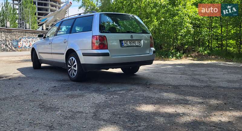 Універсал Volkswagen Passat 2003 в Дніпрі фото 3 Універсал Volkswagen Passat 2003 в Дніпрі