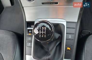 Універсал Volkswagen Passat 2012 в 