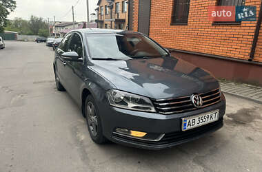 Седан Volkswagen Passat 2013 в Вінниці
