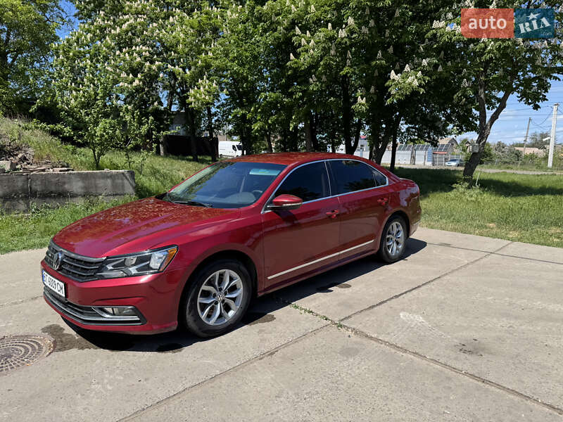Седан Volkswagen Passat 2015 в Кривом Роге