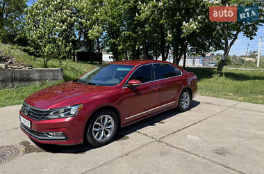 Седан Volkswagen Passat 2015 в 