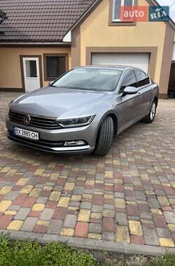 Седан Volkswagen Passat 2018 в Полонном