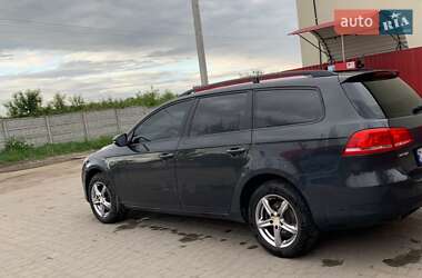 Универсал Volkswagen Passat 2011 в Каменке-Бугской