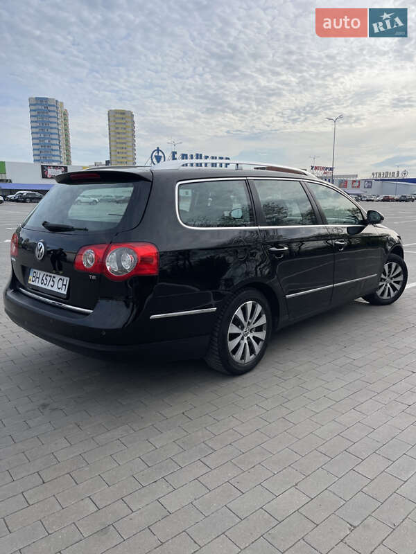 Універсал Volkswagen Passat 2008 в Одесі