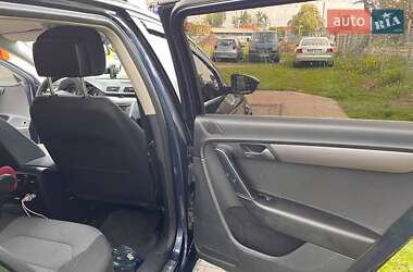 Універсал Volkswagen Passat 2011 в 