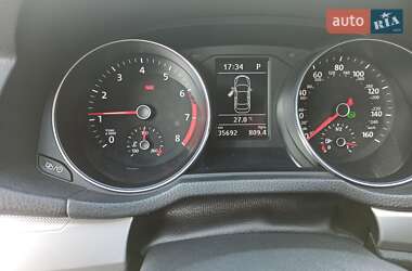 Седан Volkswagen Passat 2017 в 