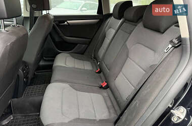 Універсал Volkswagen Passat 2012 в 