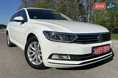 Универсал Volkswagen Passat 2017 в Тернополе