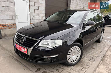 Універсал Volkswagen Passat 2009 в Луцьку