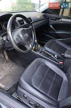 Седан Volkswagen Passat 2015 в 