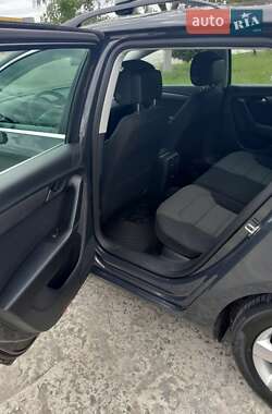 Універсал Volkswagen Passat 2013 в 