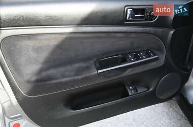 Седан Volkswagen Passat 2003 в 