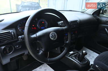 Седан Volkswagen Passat 2003 в 