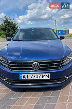 Седан Volkswagen Passat 2017 в Львове