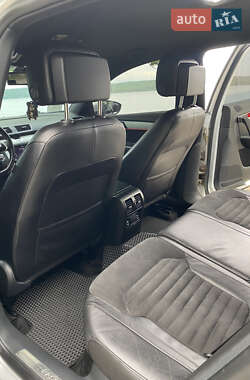 Универсал Volkswagen Passat 2012 в 