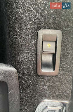 Универсал Volkswagen Passat 2012 в 