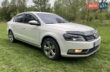 Седан Volkswagen Passat 2011 в 