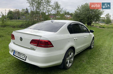 Седан Volkswagen Passat 2011 в 
