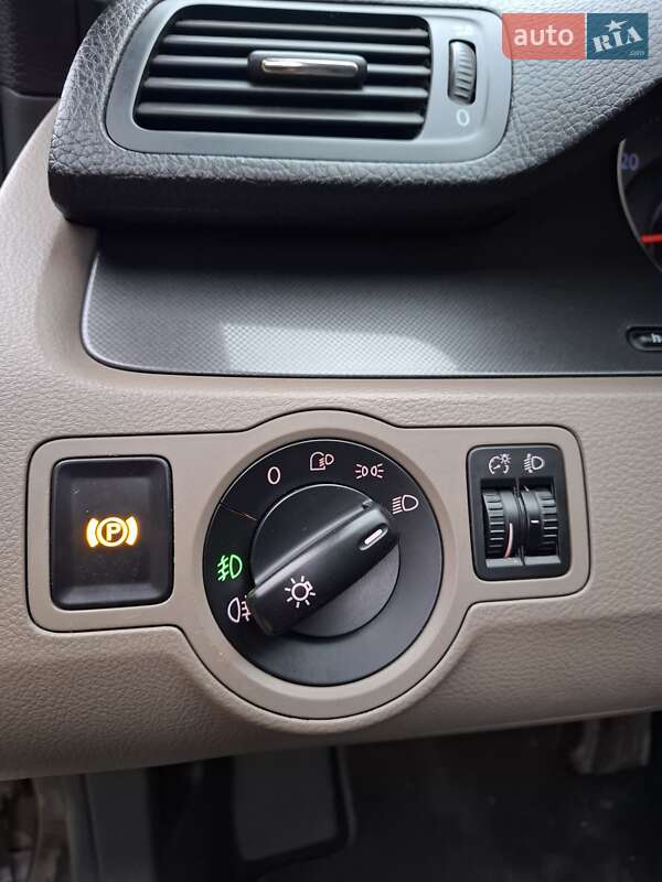 Универсал Volkswagen Passat 2007 в Черновцах