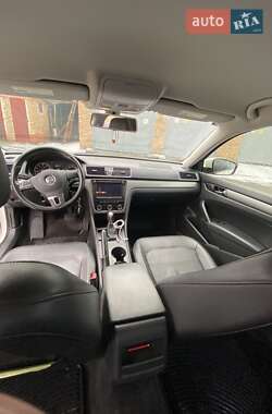 Volkswagen Passat 2013 Volkswagen Passat 2013