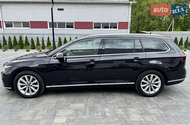 Універсал Volkswagen Passat 2021 в 